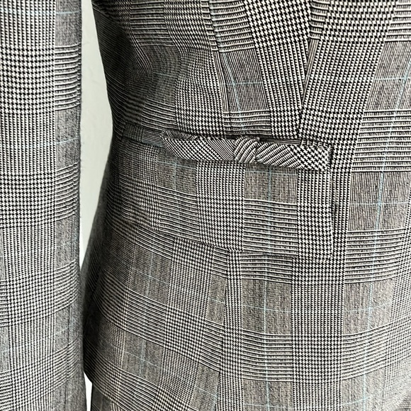 Kay Unger New York Skirt Suit Size 8 - Picture 7 of 10